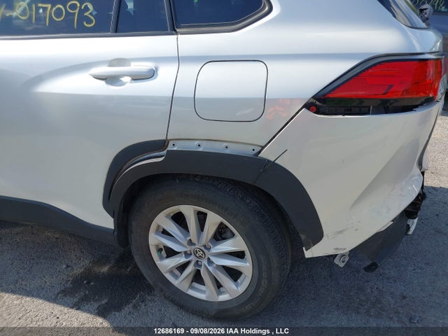 Toyota Corolla Cross Le 2022 7MUCAABG0NV017093 Image 20