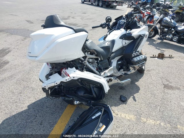 Honda Gl1800 D 2022 JH2SC7986NK400164 Image 4