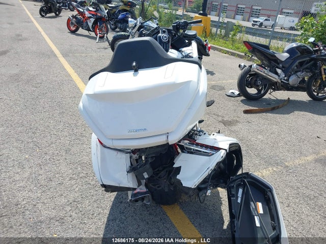Honda Gl1800 D 2022 JH2SC7986NK400164 Image 6