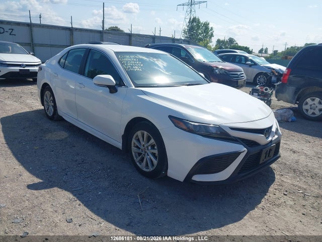 12686181 :رقم المزاد ، 4T1G11AKXRU243642 vin ، 2024 Toyota Camry Se Night Shade/se مزاد بيع