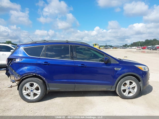 1FMCU9GX8GUA79036 Ford ESCAPE SE
