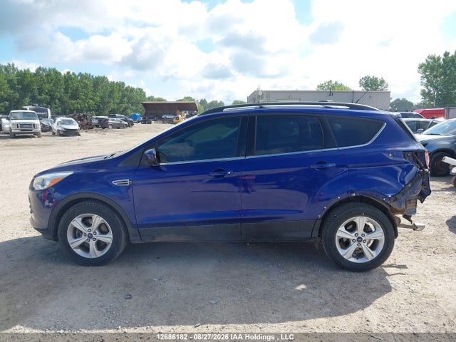 1FMCU9GX8GUA79036 Ford ESCAPE SE