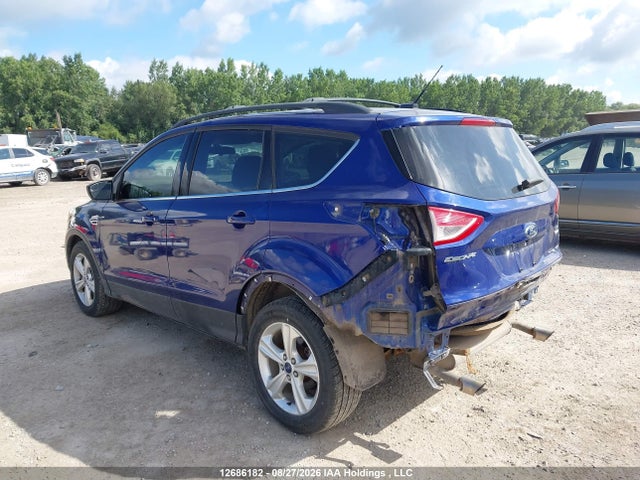 1FMCU9GX8GUA79036 Ford ESCAPE SE