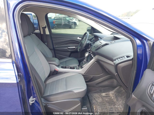 1FMCU9GX8GUA79036 Ford ESCAPE SE