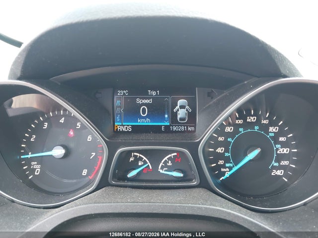 1FMCU9GX8GUA79036 Ford ESCAPE SE