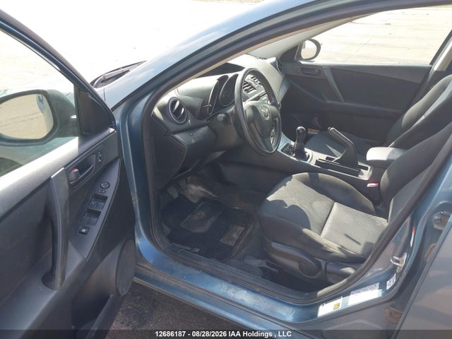 2011 Mazda 3 I მანქანა იყიდება აუქციონზე, vin: JM1BL1UF5B1457727, აუქციონის ნომერი: 12686187