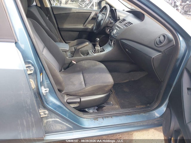 2011 Mazda 3 I მანქანა იყიდება აუქციონზე, vin: JM1BL1UF5B1457727, აუქციონის ნომერი: 12686187