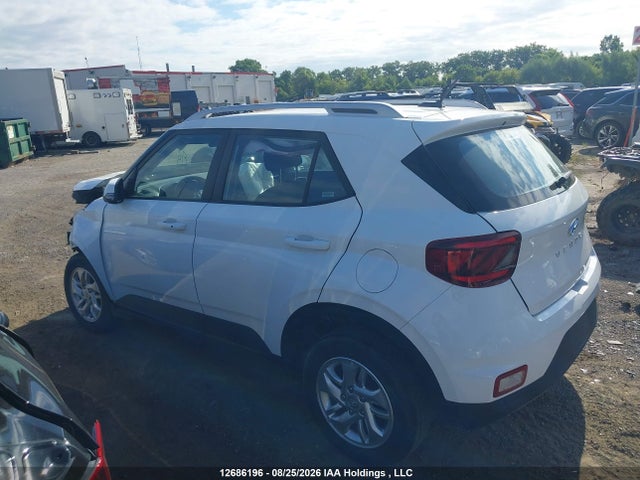 KMHRC8A35SU389148 Hyundai Venue Sel/limited