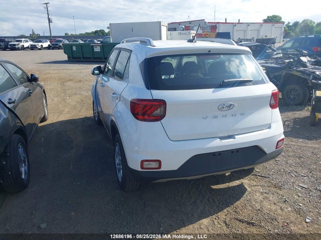 KMHRC8A35SU389148 Hyundai Venue Sel/limited