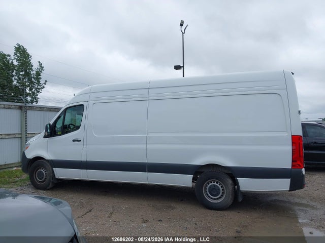 Mercedes-Benz Sprinter 2500 2025 W1Y4KCHY0SP790431 Image 13