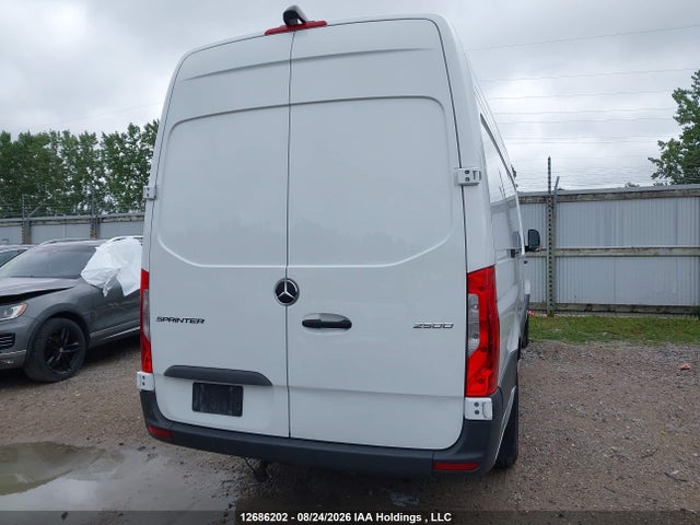 Mercedes-Benz Sprinter 2500 2025 W1Y4KCHY0SP790431 Image 15