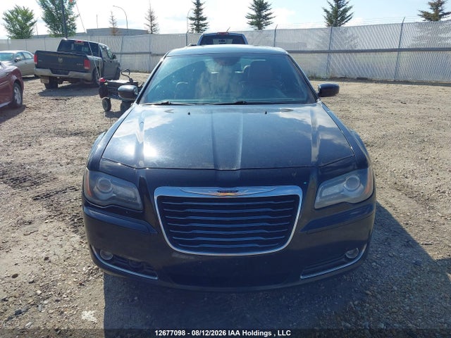 12677098 :رقم المزاد ، 2C3CCAJT7CH137332 vin ، 2012 Chrysler 300 S مزاد بيع