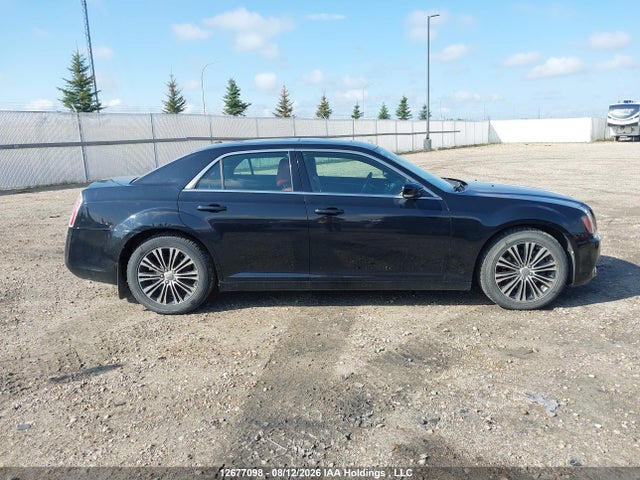 12677098 :رقم المزاد ، 2C3CCAJT7CH137332 vin ، 2012 Chrysler 300 S مزاد بيع