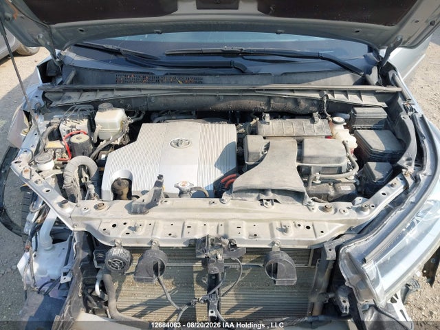 Продажа на аукционе авто 2019 Toyota Highlander Hybrid Xle, vin: 5TDJGRFH3KS055110, номер лота: 12684063