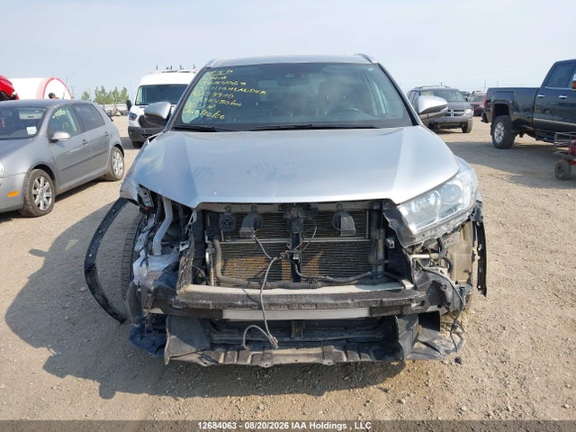 Продажа на аукционе авто 2019 Toyota Highlander Hybrid Xle, vin: 5TDJGRFH3KS055110, номер лота: 12684063