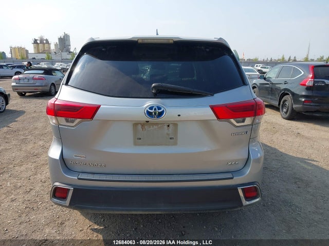 Продажа на аукционе авто 2019 Toyota Highlander Hybrid Xle, vin: 5TDJGRFH3KS055110, номер лота: 12684063