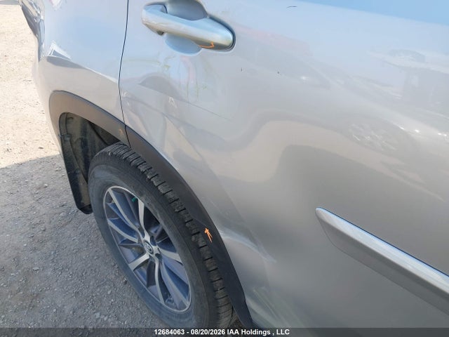 Продажа на аукционе авто 2019 Toyota Highlander Hybrid Xle, vin: 5TDJGRFH3KS055110, номер лота: 12684063