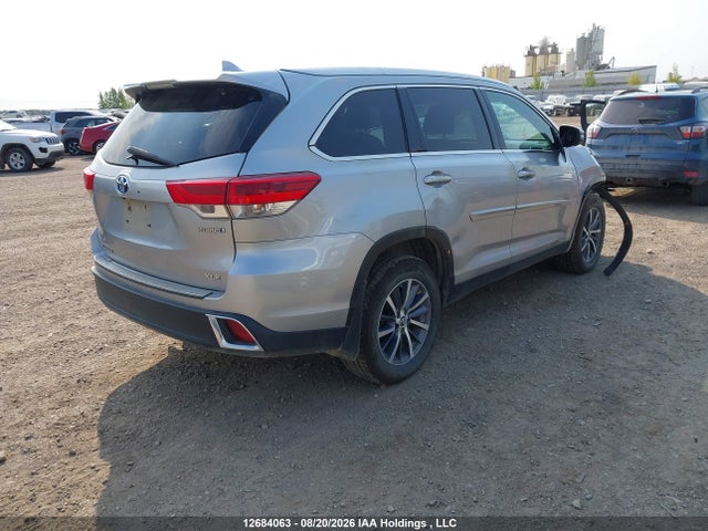 Продажа на аукционе авто 2019 Toyota Highlander Hybrid Xle, vin: 5TDJGRFH3KS055110, номер лота: 12684063