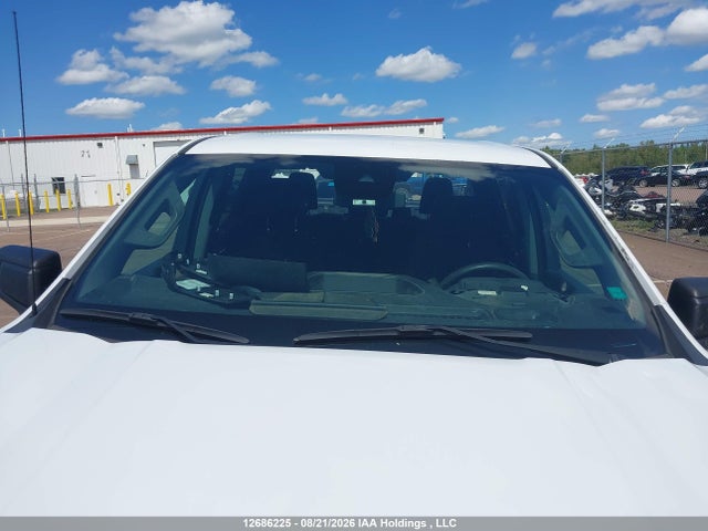 1GTPUAEK3NZ574422 GMC Sierra 1500 Pro