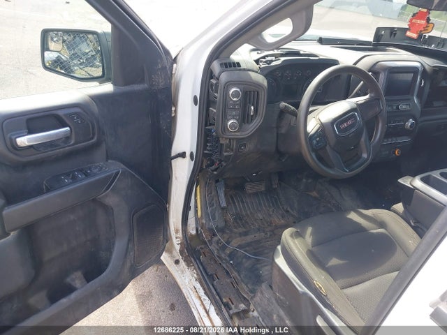 1GTPUAEK3NZ574422 GMC Sierra 1500 Pro