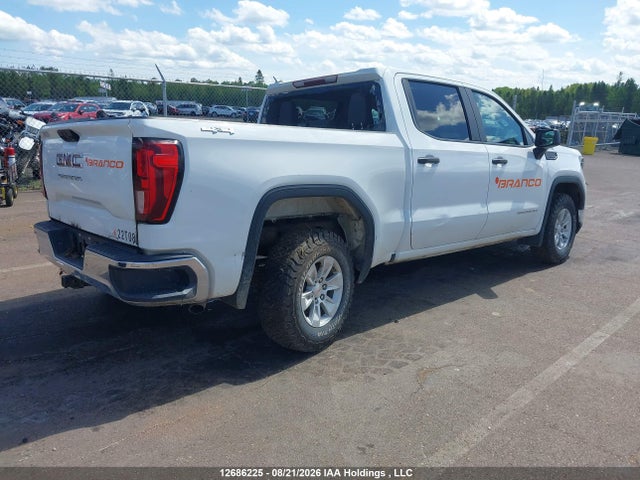 1GTPUAEK3NZ574422 GMC Sierra 1500 Pro