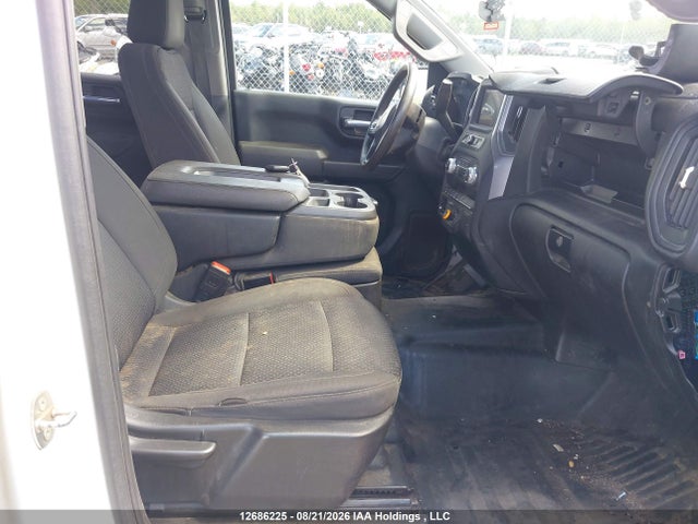 1GTPUAEK3NZ574422 GMC Sierra 1500 Pro