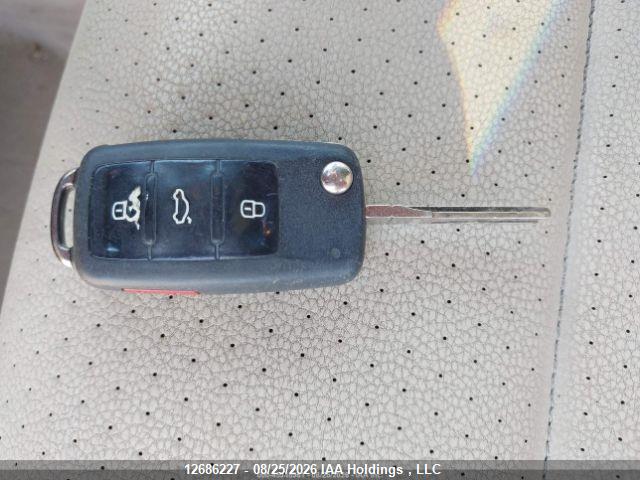 Aukcja sprzedaży 2012 Volkswagen Eos Comfortline, vin: WVWBD7AH8CV000684, numer aukcji: 12686227