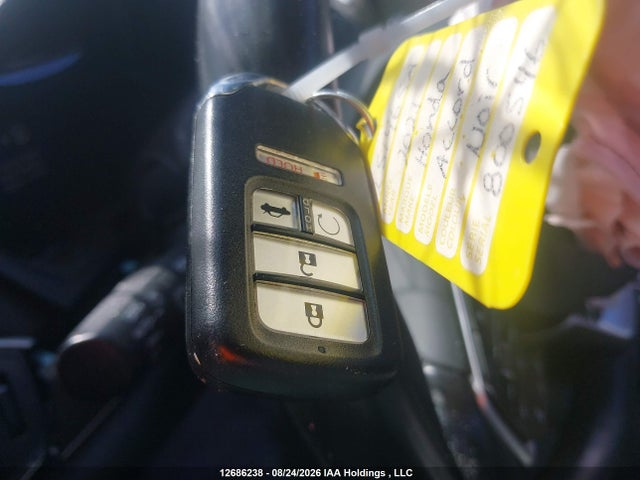 1HGCV2F98MA800546 Honda Accord Touring 2.0t