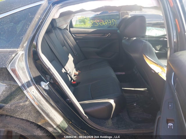 1HGCV2F98MA800546 Honda Accord Touring 2.0t