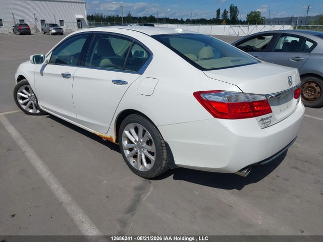 1HGCR3F91EA800531 Honda Accord Touring V6