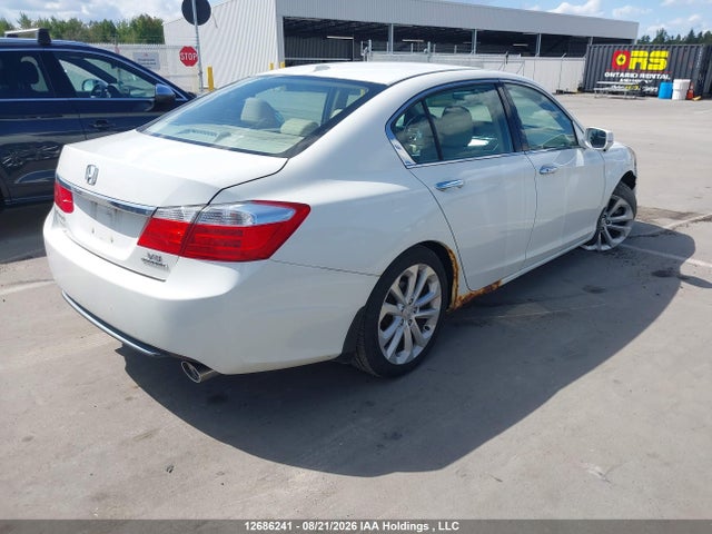 1HGCR3F91EA800531 Honda Accord Touring V6