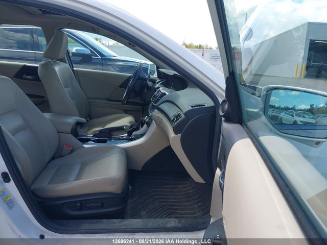 1HGCR3F91EA800531 Honda Accord Touring V6