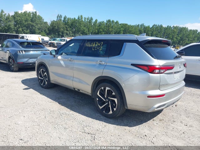 Mitsubishi Outlander 2022 JA4J4VA80NZ618894 Image 3