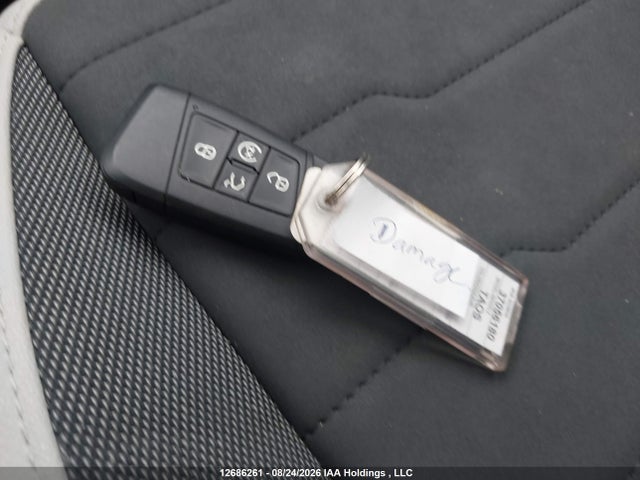 Volkswagen TAOS SE 2026 3VVUC7B21TM009194 Image 11