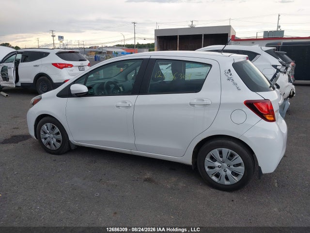 VNKKTUD37GA065158 Toyota YARIS LE