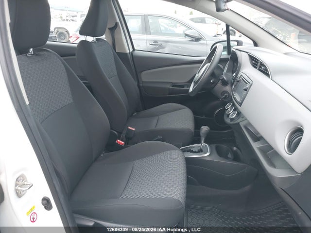 VNKKTUD37GA065158 Toyota YARIS LE