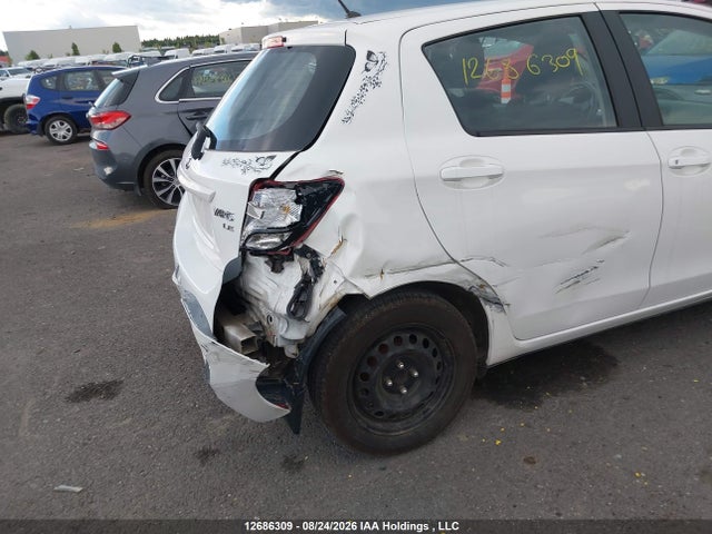 VNKKTUD37GA065158 Toyota YARIS LE
