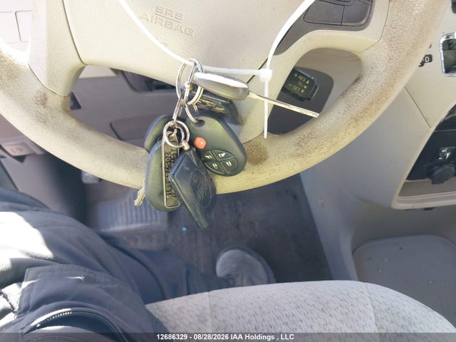 Toyota Sienna Le 8 Passenger 2014 5TDKK3DC6ES504503 Image 11