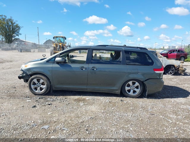 Toyota Sienna Le 8 Passenger 2014 5TDKK3DC6ES504503 Image 15
