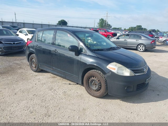 12686336 :رقم المزاد ، 3N1BC1CP8AL371669 vin ، 2010 Nissan Versa 1.8sl مزاد بيع