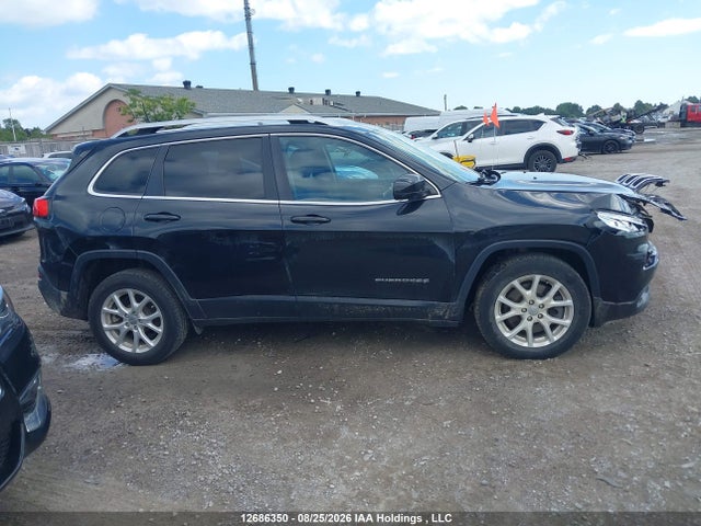 Jeep Cherokee Latitude 2016 1C4PJLCS9GW302453 Image 14
