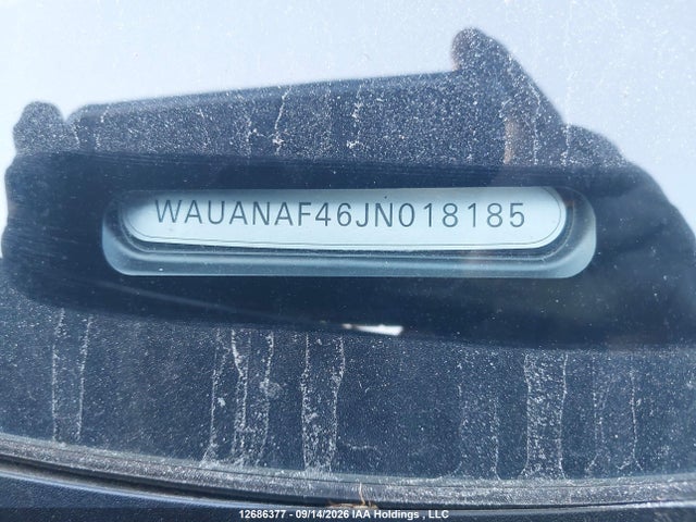 WAUANAF46JN018185 Audi A4 Komfort