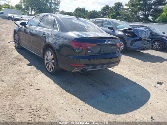WAUANAF46JN018185 Audi A4 Komfort
