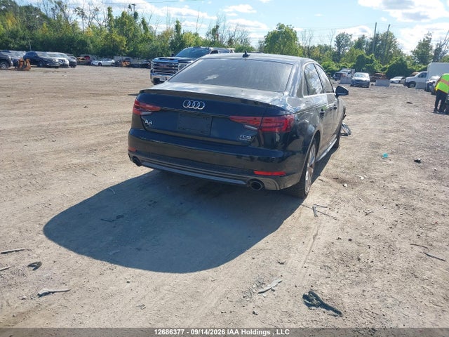 WAUANAF46JN018185 Audi A4 Komfort