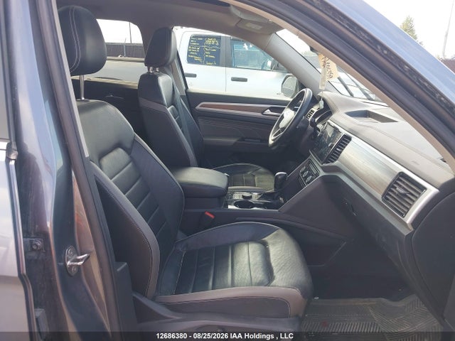 1V2BR2CA7MC563385 Volkswagen ATLAS SEL