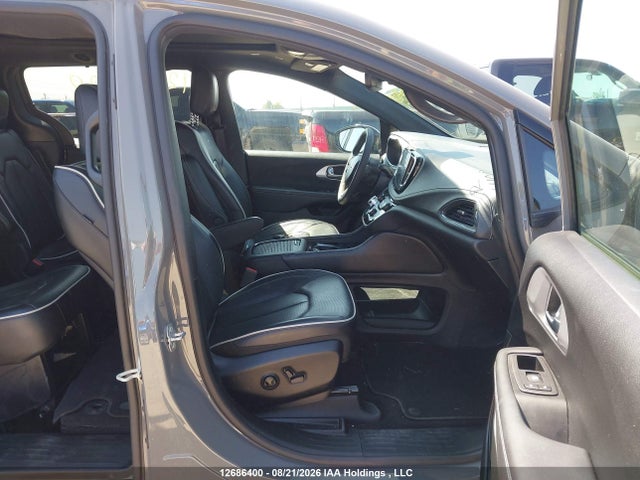 Chrysler Pacifica Limited 2025 2C4RC1GGXSR608849 Image 5