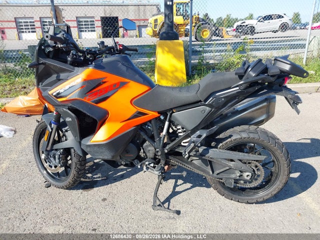KTM 1290 Super Adventure S 2023 VBKV79407PM973457 Image 17