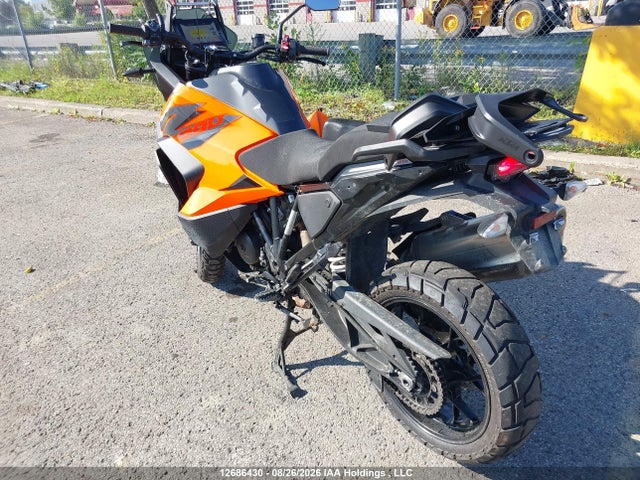 KTM 1290 Super Adventure S 2023 VBKV79407PM973457 Image 3