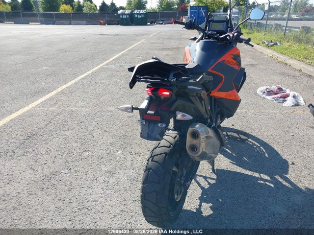 KTM 1290 Super Adventure S 2023 VBKV79407PM973457 Image 6