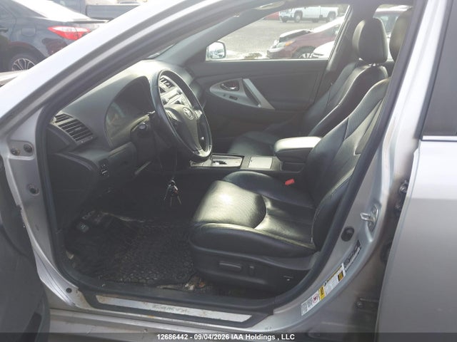 12686442 :رقم المزاد ، 4T1BF3EK5BU617565 vin ، 2011 Toyota Camry Se/le/xle مزاد بيع